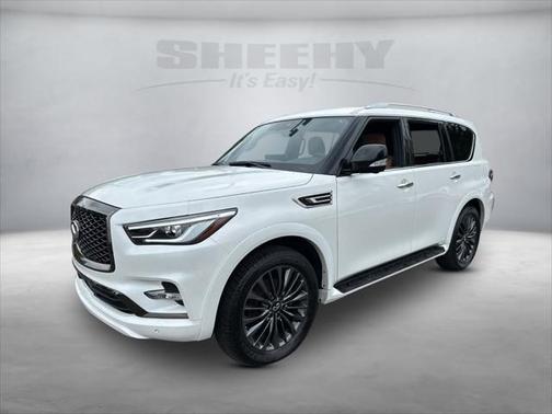 2024 INFINITI QX80 SENSORY AWD