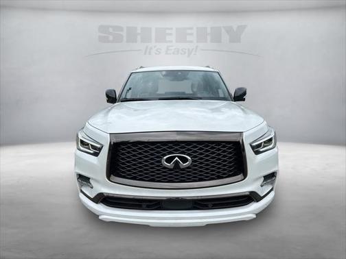 2024 INFINITI QX80 SENSORY AWD