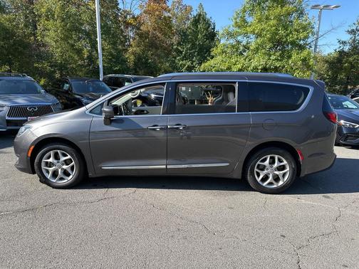 2019 Chrysler Pacifica Touring-L Plus