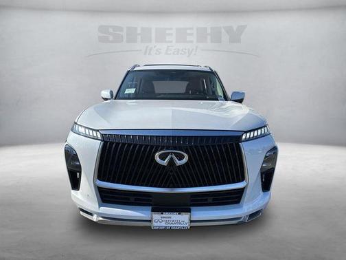 2025 INFINITI QX80 Luxe