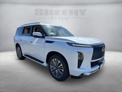 2025 INFINITI QX80 Luxe