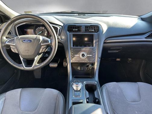 2017 Ford Fusion Sport