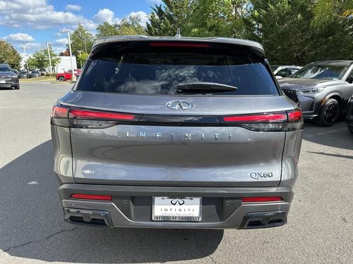 2025 INFINITI QX60 Pure