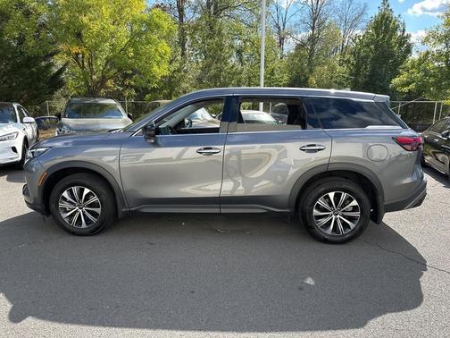2025 INFINITI QX60 Pure