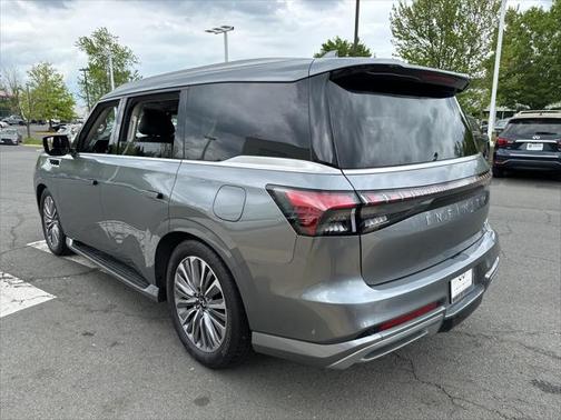 2025 INFINITI QX80 SENSORY AWD