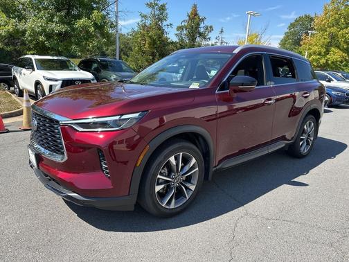2024 INFINITI QX60 Luxe