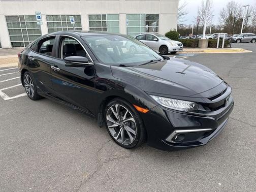 Crystal Black Pearl 2020 Honda Civic Touring