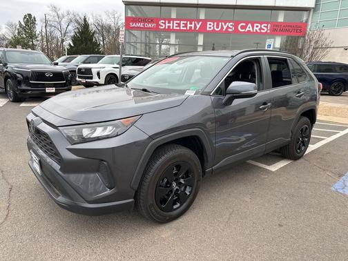2019 Toyota RAV4 LE