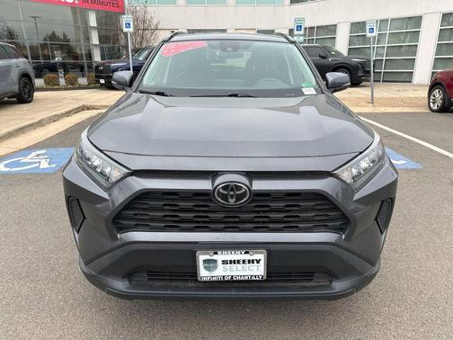 2019 Toyota RAV4 LE