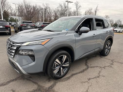 2024 Nissan Rogue SL