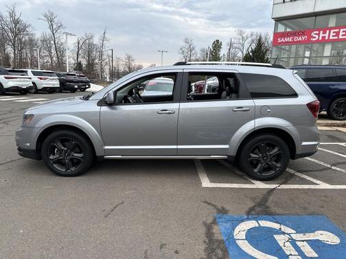 2018 Dodge Journey Crossroad