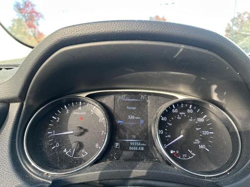 2015 Nissan Rogue S