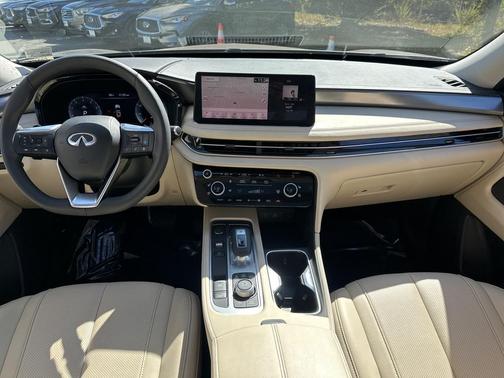 2024 INFINITI QX60 Luxe