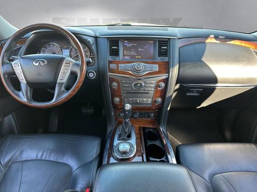 2016 INFINITI QX80 Base