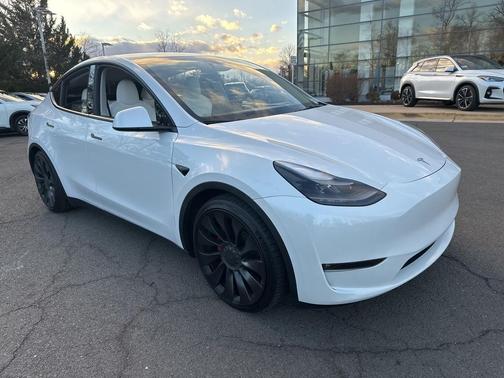 2023 Tesla Model Y Performance Dual Motor All-Wheel Drive