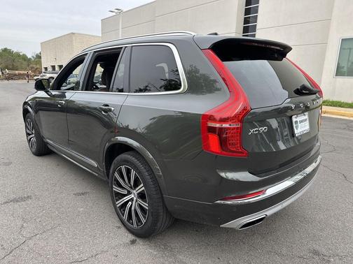 2021 Volvo XC90 Recharge Plug-In Hybrid T8 Inscription 7 Passenger