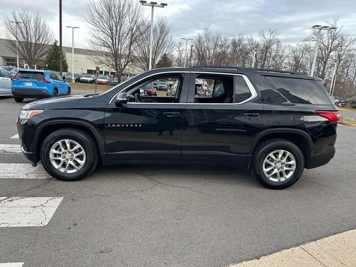 2020 Chevrolet Traverse LT Cloth