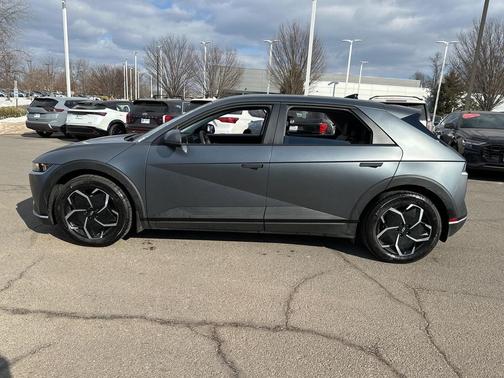 2023 Hyundai IONIQ 5 SEL