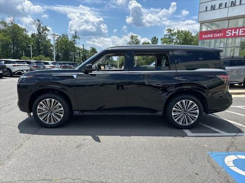 2025 INFINITI QX80 SENSORY AWD
