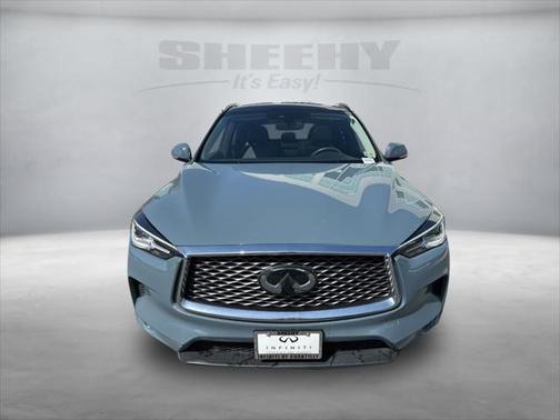 2022 INFINITI QX50 LUXE AWD