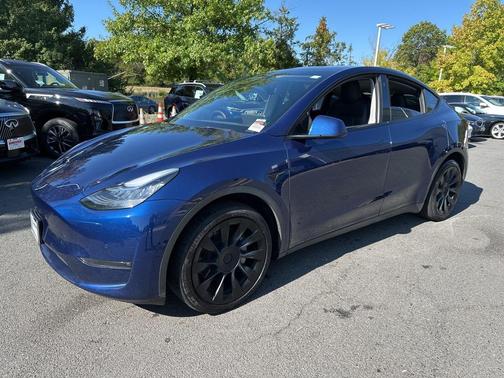 2021 Tesla Model Y Long Range Dual Motor All-Wheel Drive