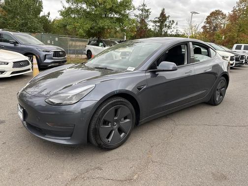 2023 Tesla Model 3 Standard Range