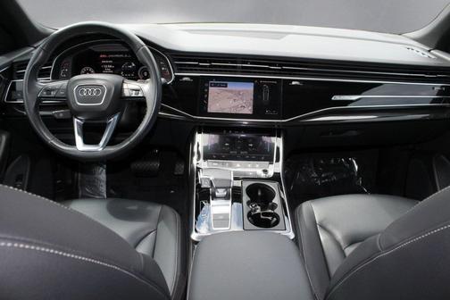 2021 Audi Q8 55 Premium