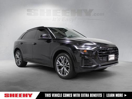 2021 Audi Q8 55 Premium