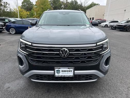 2024 Volkswagen Atlas 2.0T SE w/Technology 4MOTION