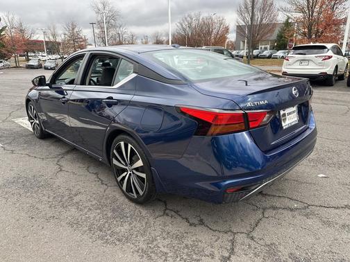 2020 Nissan Altima SR FWD