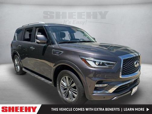 2022 INFINITI QX80 Luxe