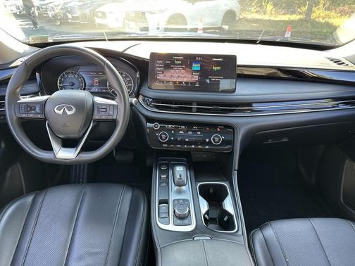 2025 INFINITI QX60 Pure