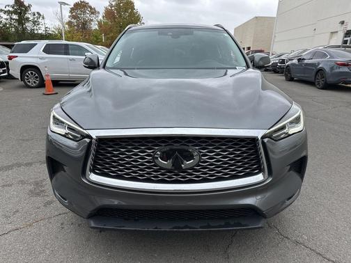 2023 INFINITI QX50 LUXE AWD