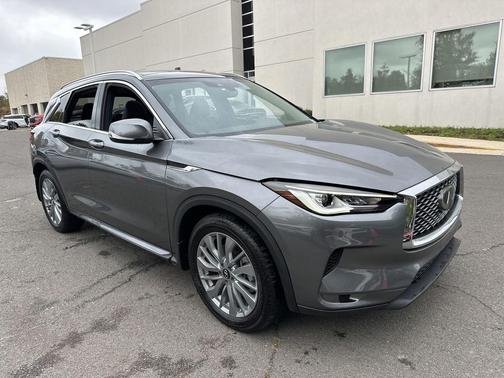 2023 INFINITI QX50 LUXE AWD