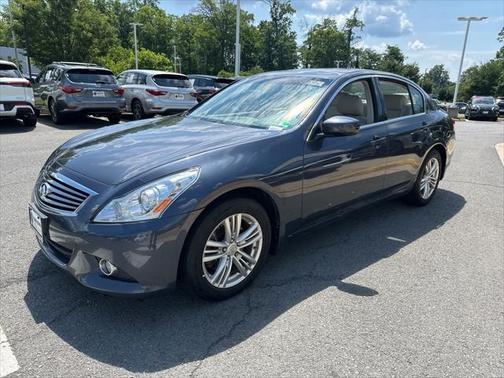 2011 INFINITI G37x Base