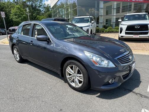 2011 INFINITI G37x Base