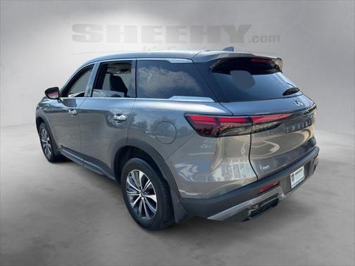 2023 INFINITI QX60 Pure
