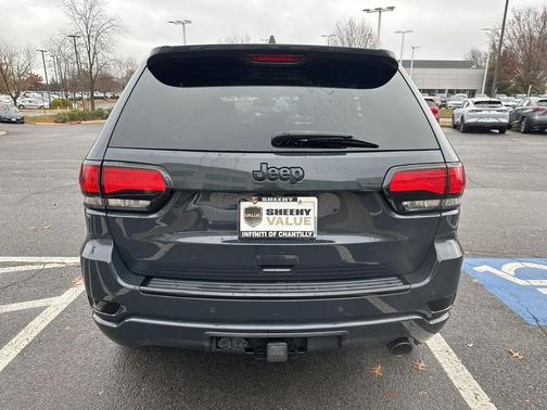 2017 Jeep Grand Cherokee Altitude