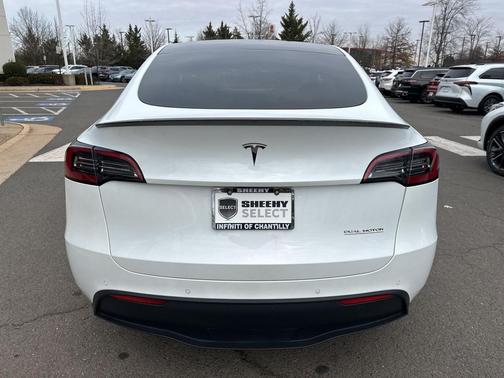 2022 Tesla Model Y Performance Dual Motor All-Wheel Drive