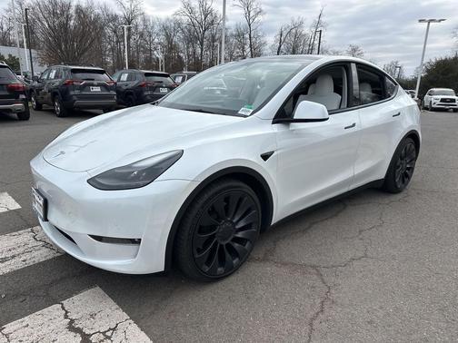2022 Tesla Model Y Performance Dual Motor All-Wheel Drive