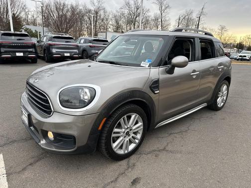 2018 MINI Countryman Cooper