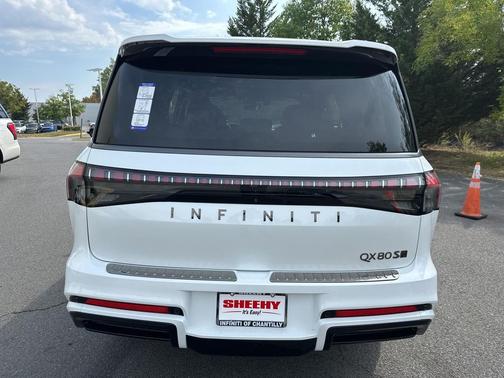 2026 INFINITI QX80 SPORT