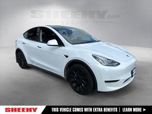 2022 Tesla Model Y Long Range Dual Motor All-Wheel Drive
