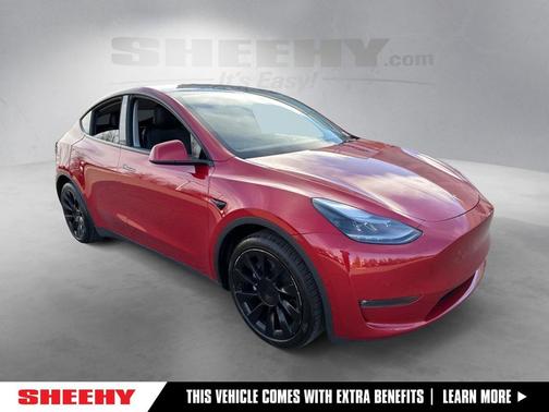 2022 Tesla Model Y Long Range Dual Motor All-Wheel Drive