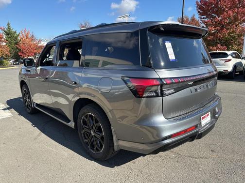 2026 INFINITI QX80 SPORT