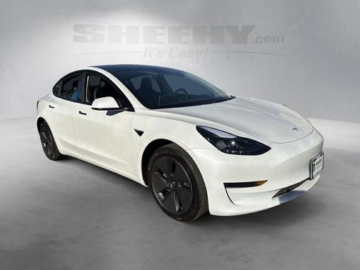 2023 Tesla Model 3 Standard Range