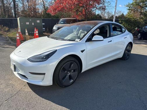 2023 Tesla Model 3 Standard Range