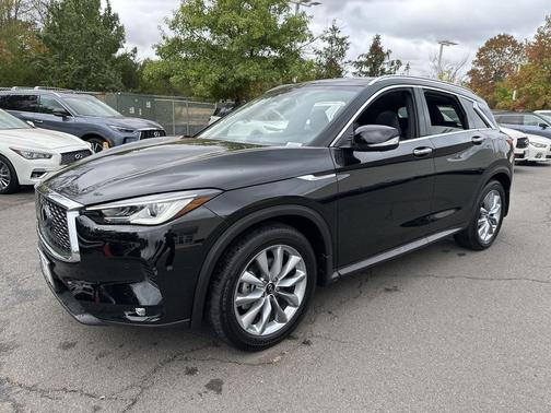 2022 INFINITI QX50 ESSENTIAL AWD