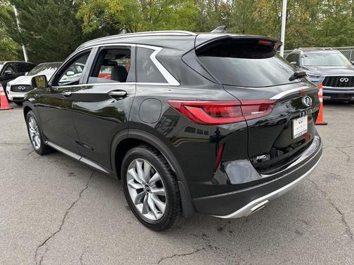 2022 INFINITI QX50 ESSENTIAL AWD