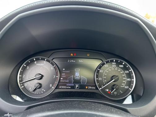 2023 INFINITI QX50 LUXE AWD